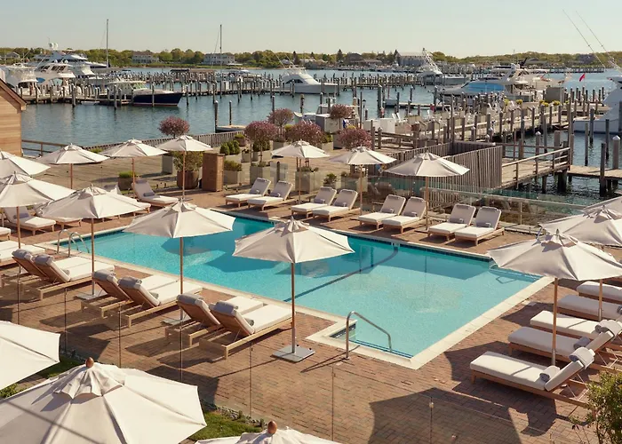 Yacht Club